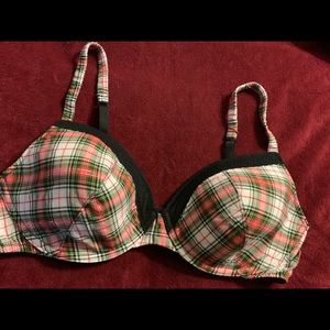 Victoria's Secret Lined Perfect Coverage Bra